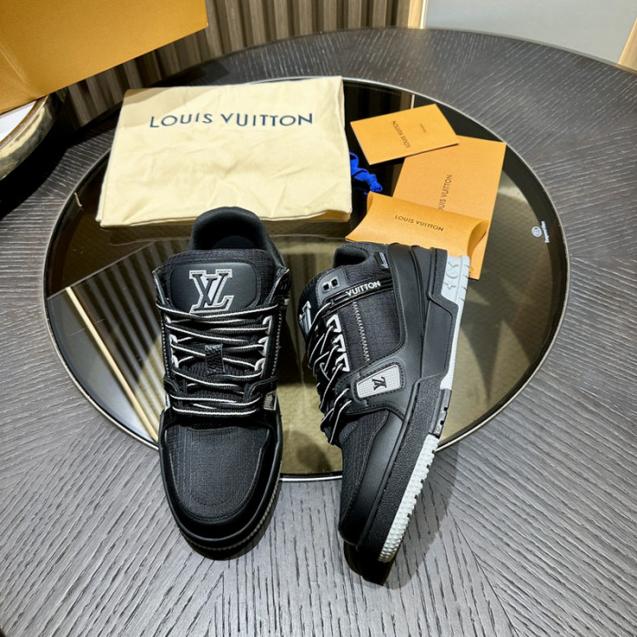 LV snekaers L0000448