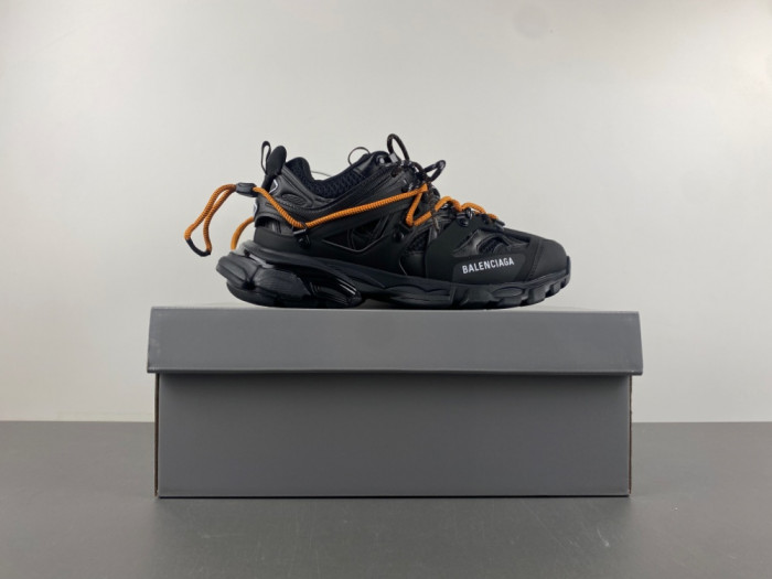 Balenciaga track WTRHK 1000