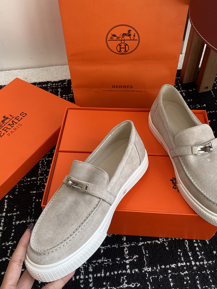 Hermes loafers HM090