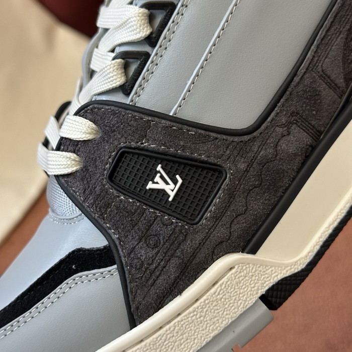 LV snekaers L0000900