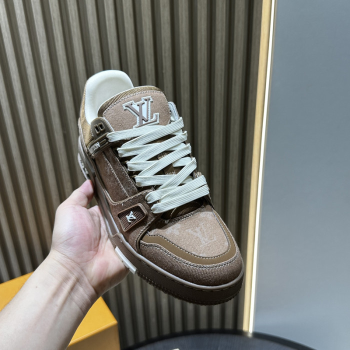 LV snekaers L0000565