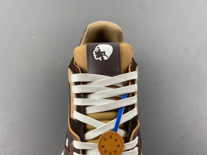 LV snekaers L0000630