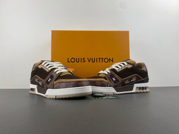 LV snekaers L0000630