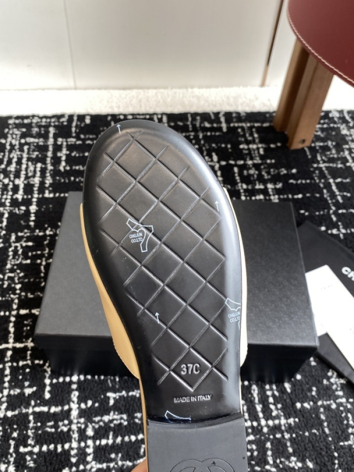 Chane* Sandal CS36