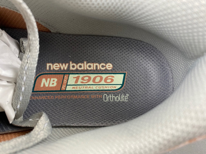 New Balance 1906W New Spruce Light Sparrow U1906WFB