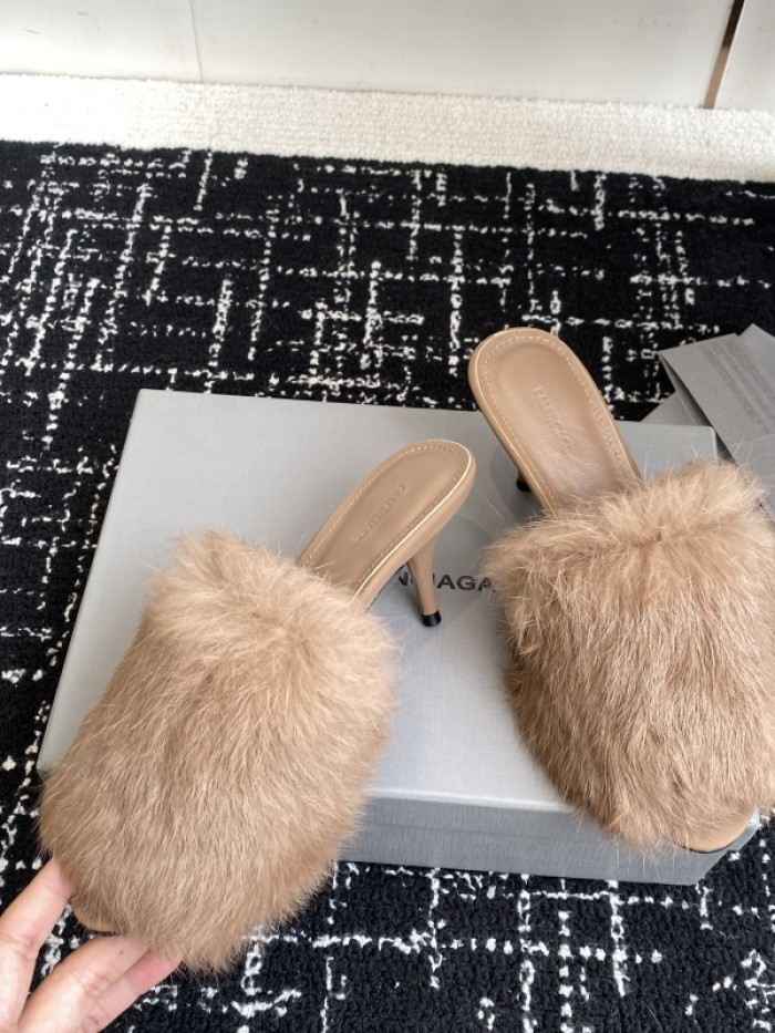 Balenciag* Sandal BS98