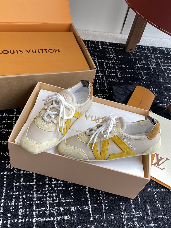 LV snekaers L0000574