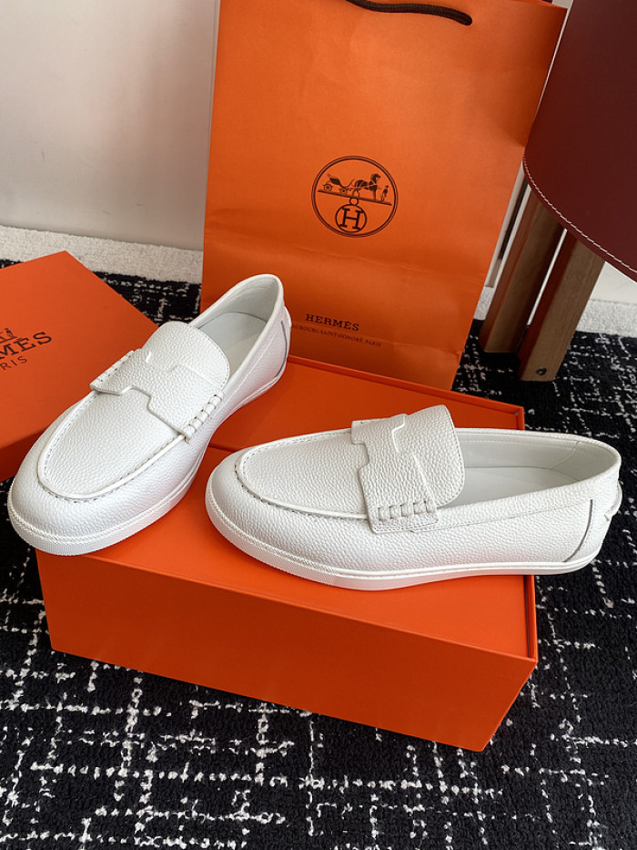Hermes loafers HM093
