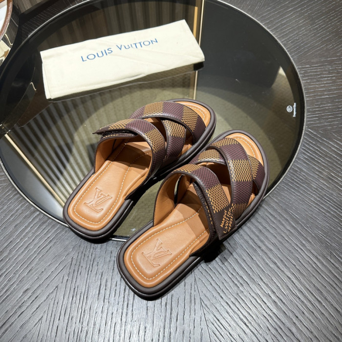 L&V sandal 215