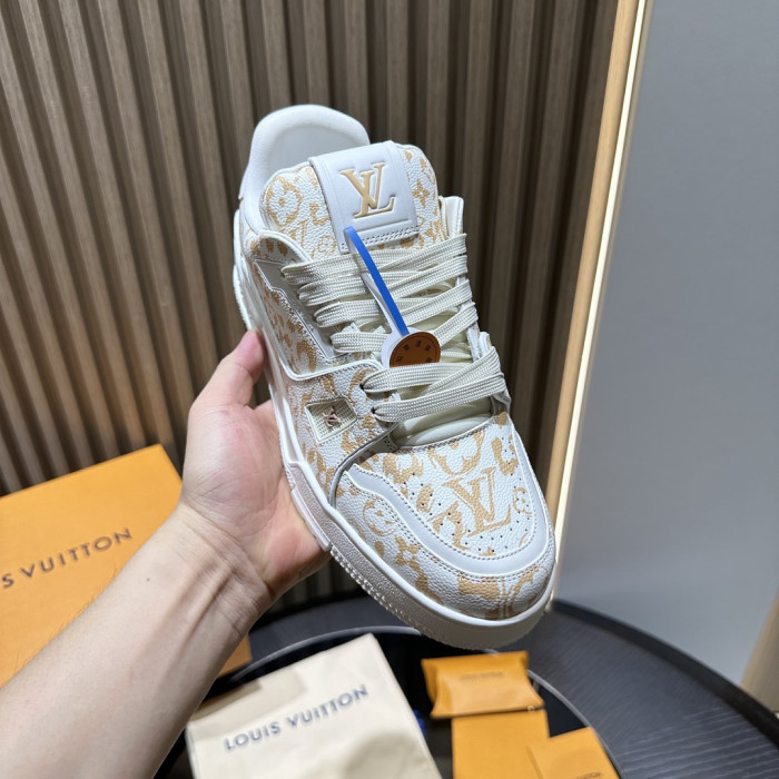LV snekaers L0000874