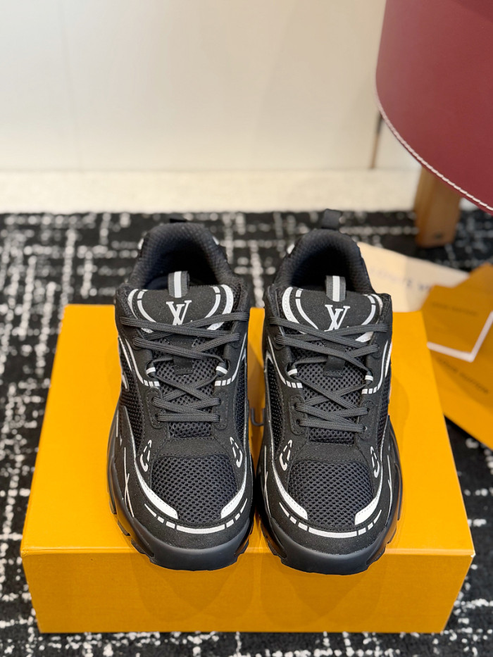 LV sneakers L0000854