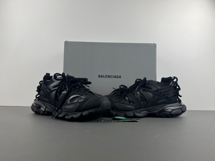 Balenciaga track W3CO1 1000