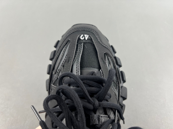 Balenciaga track W3CO1 1000