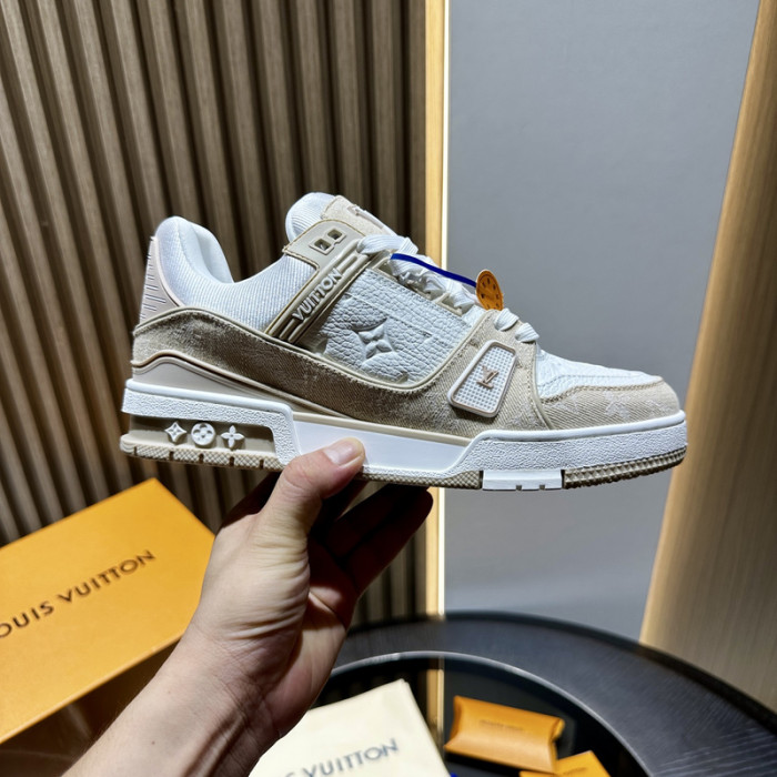 LV snekaers L0000616